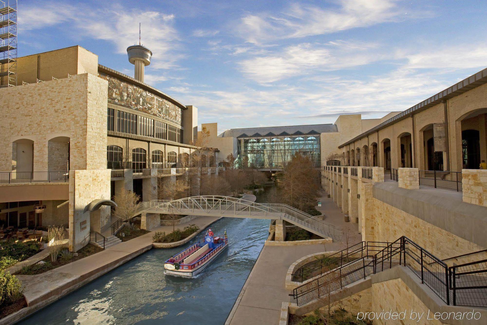Comfort Suites Alamo-River Walk San Antonio Exteriör bild
